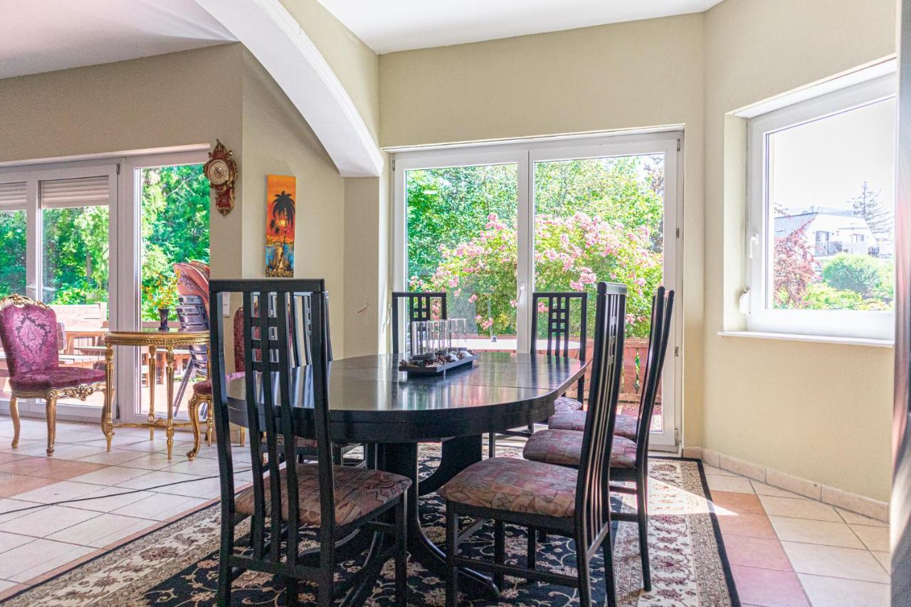 Exquisite Shared Villa - Your Private Room In This Beautiful Home Wenen Buitenkant foto