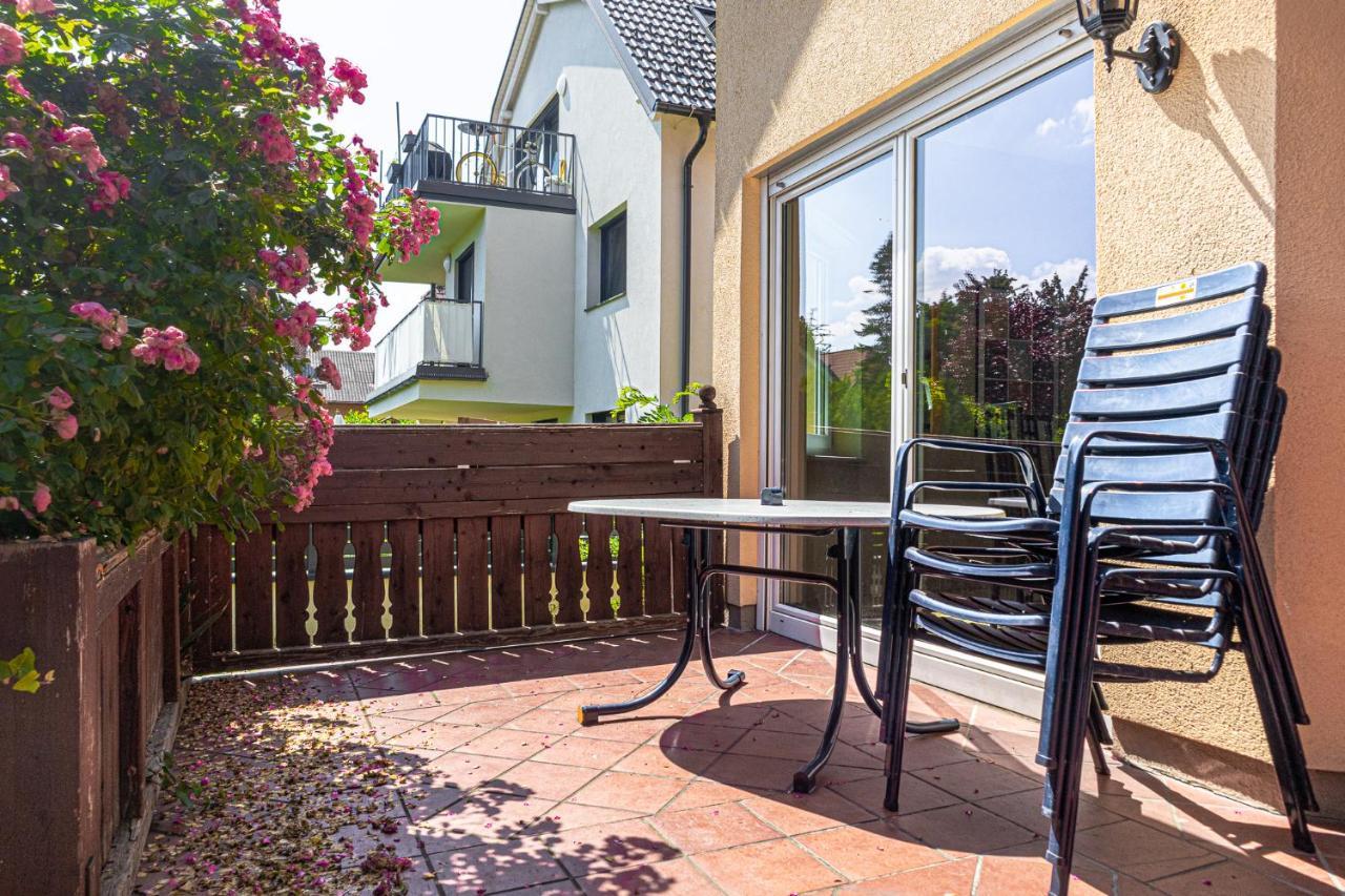 Exquisite Shared Villa - Your Private Room In This Beautiful Home Wenen Buitenkant foto